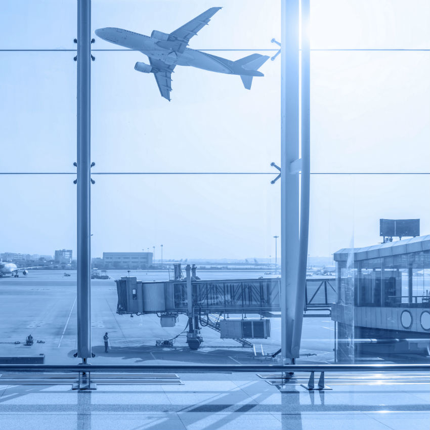 Vue de l'intérieur d'un aéroport
